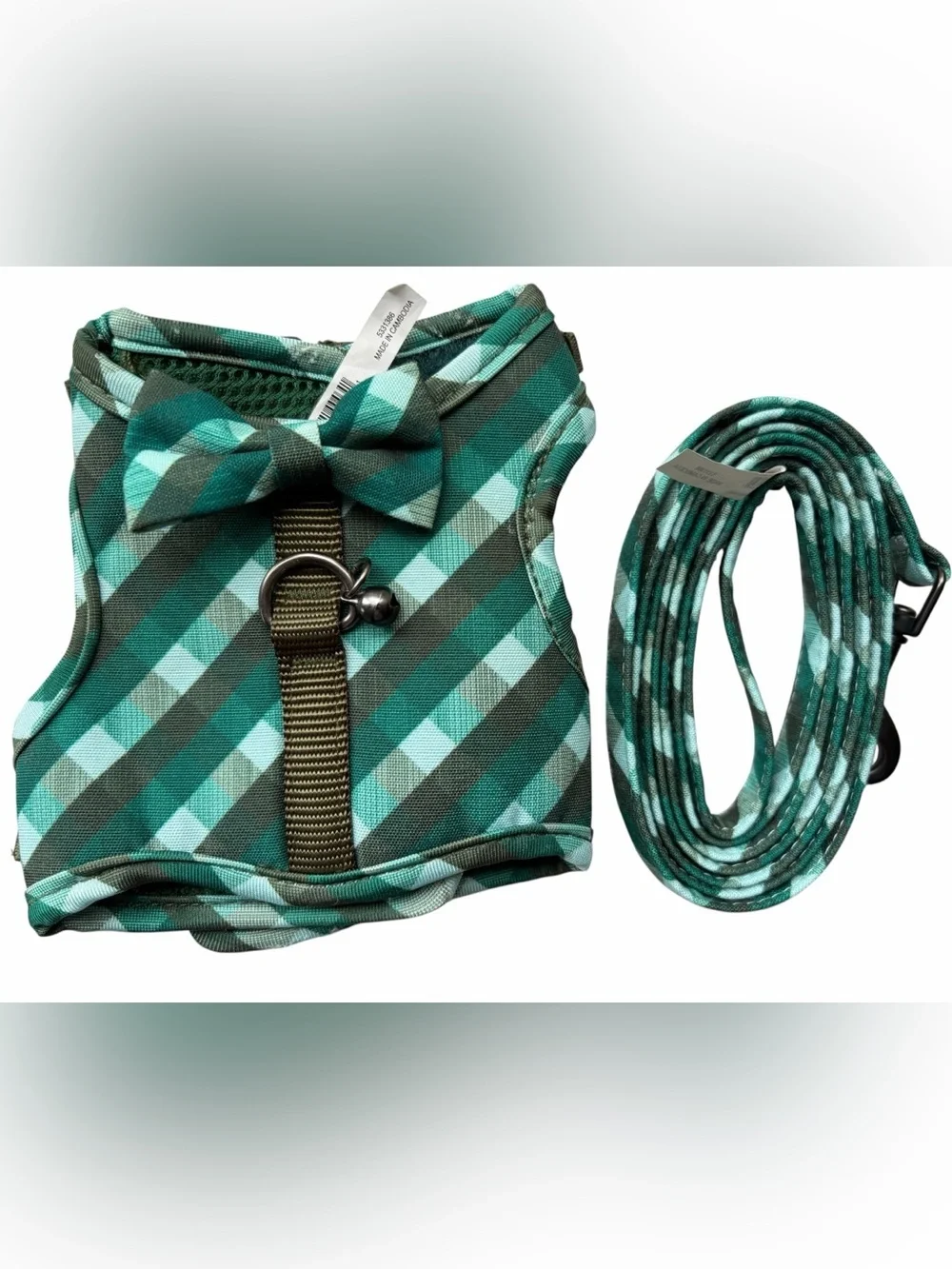 Green Plaid Dog Harness with Matching 6’ Leash size XS